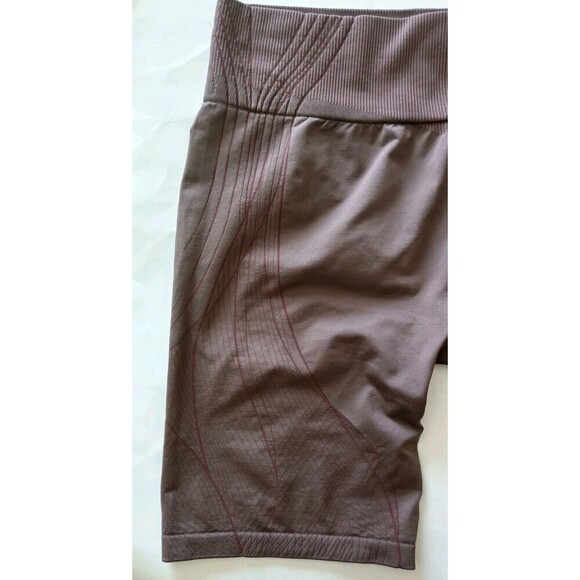 GYMSHARK APEX Seamless Shorts Size XXL Brown Biker Women's Activewear Workout - Picture 9 of 10